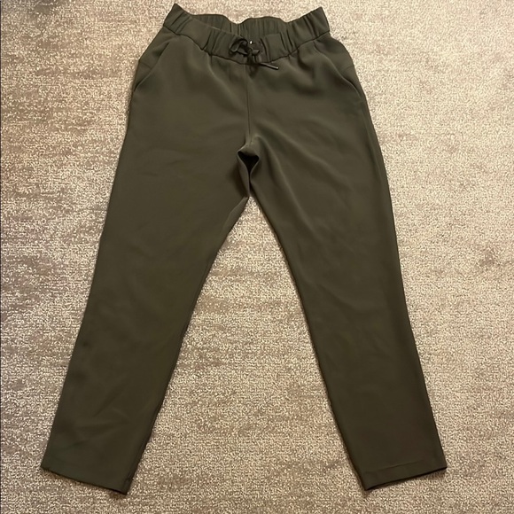 Lululemon Women’s Green Drawstring Trouser Pants Size 2 - Picture 1 of 7